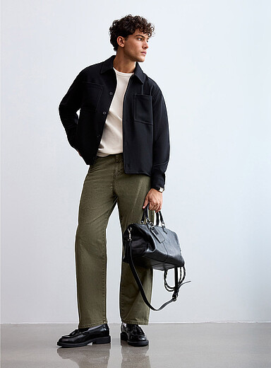 Le pantalon 5 poches serg&eacute; att&eacute;nu&eacute; <b>Coupe ample</b>