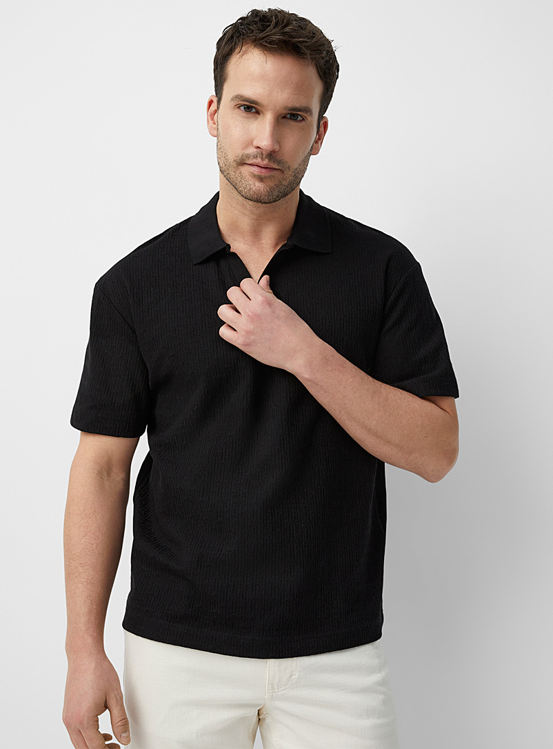 Textured geo knit polo