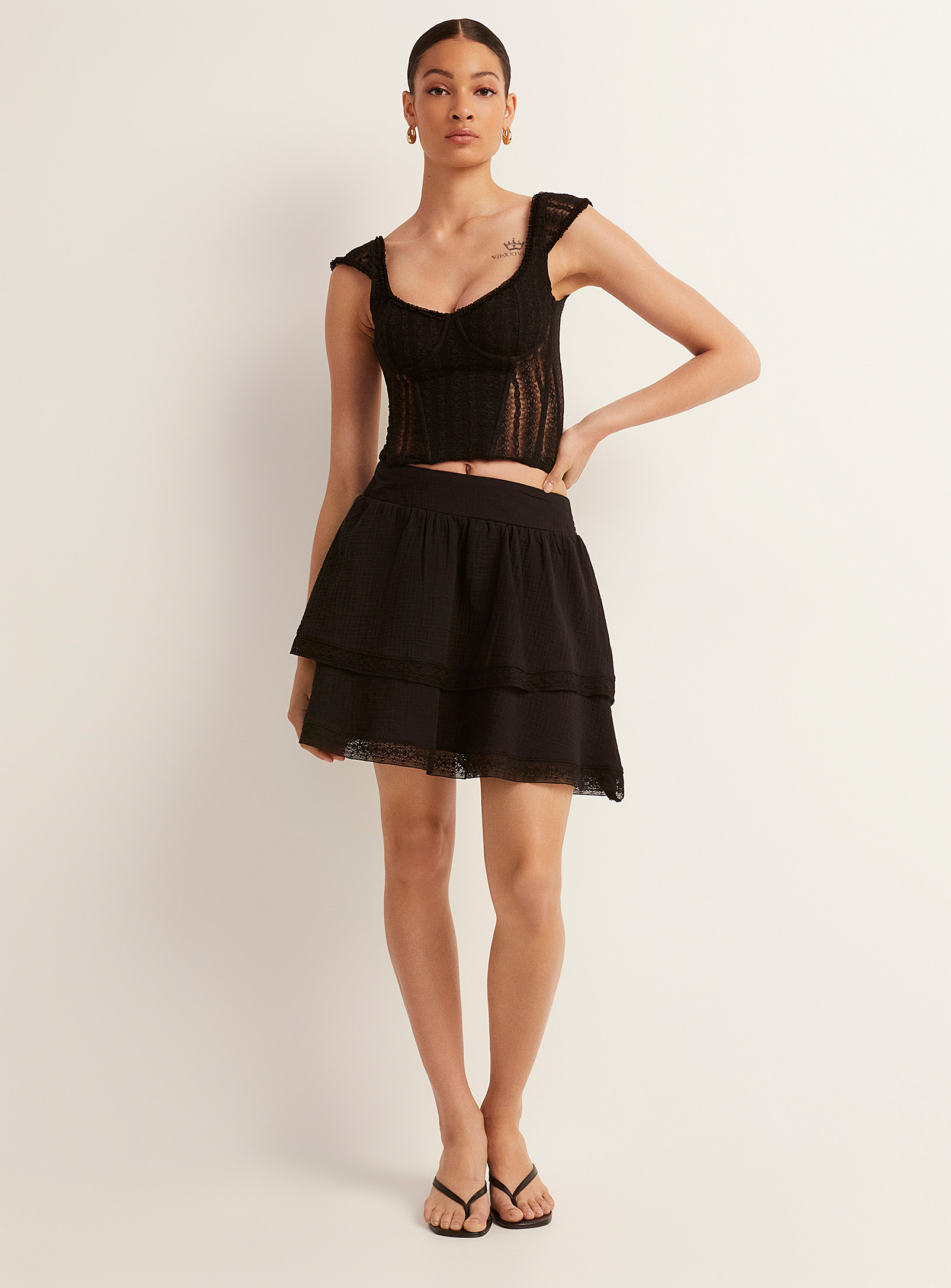 Vero Moda Lace Edging Tiered Miniskirt In Black