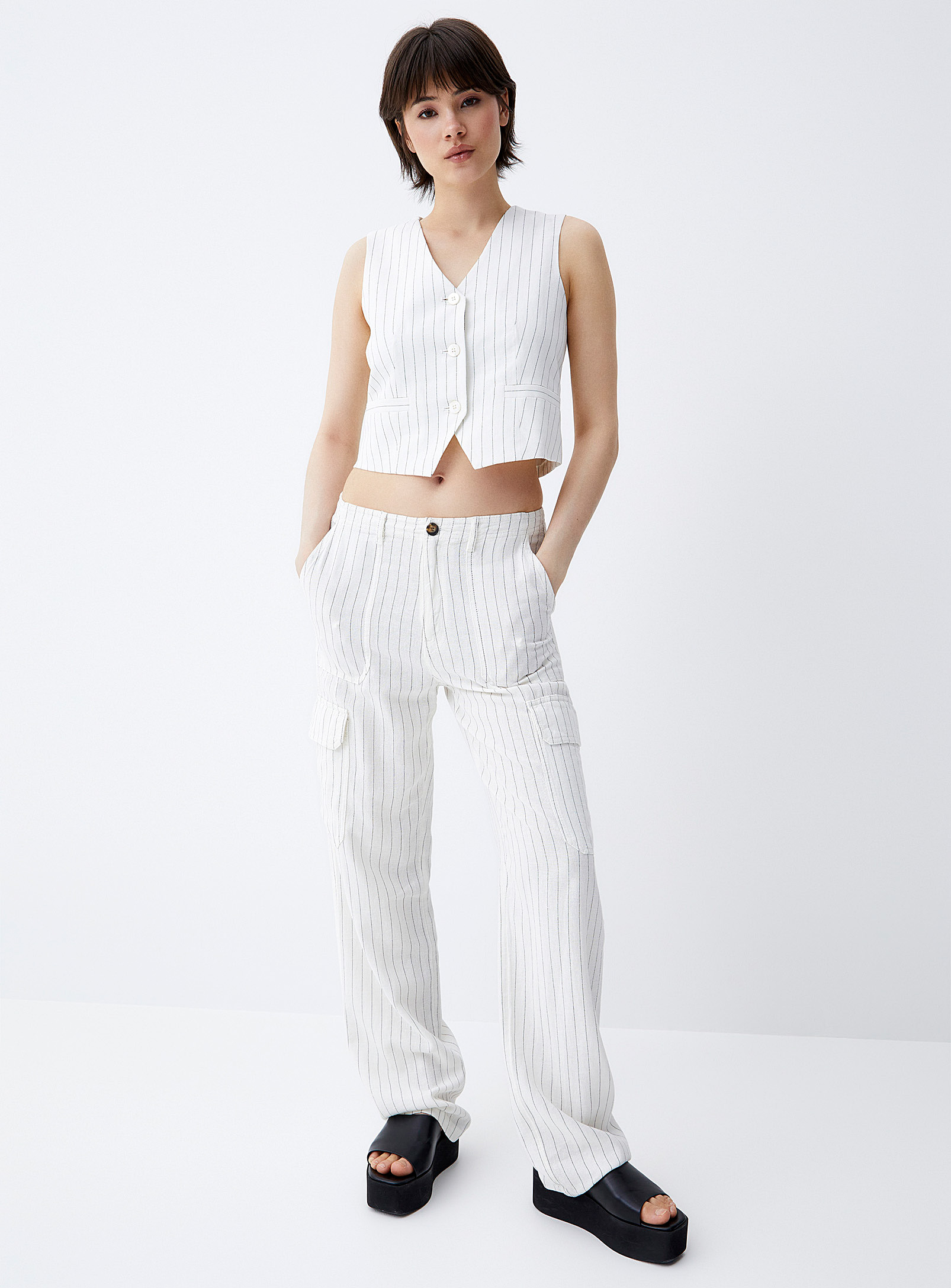 Only Touch Of Linen Straight-leg Carpenter Pant In Patterned White