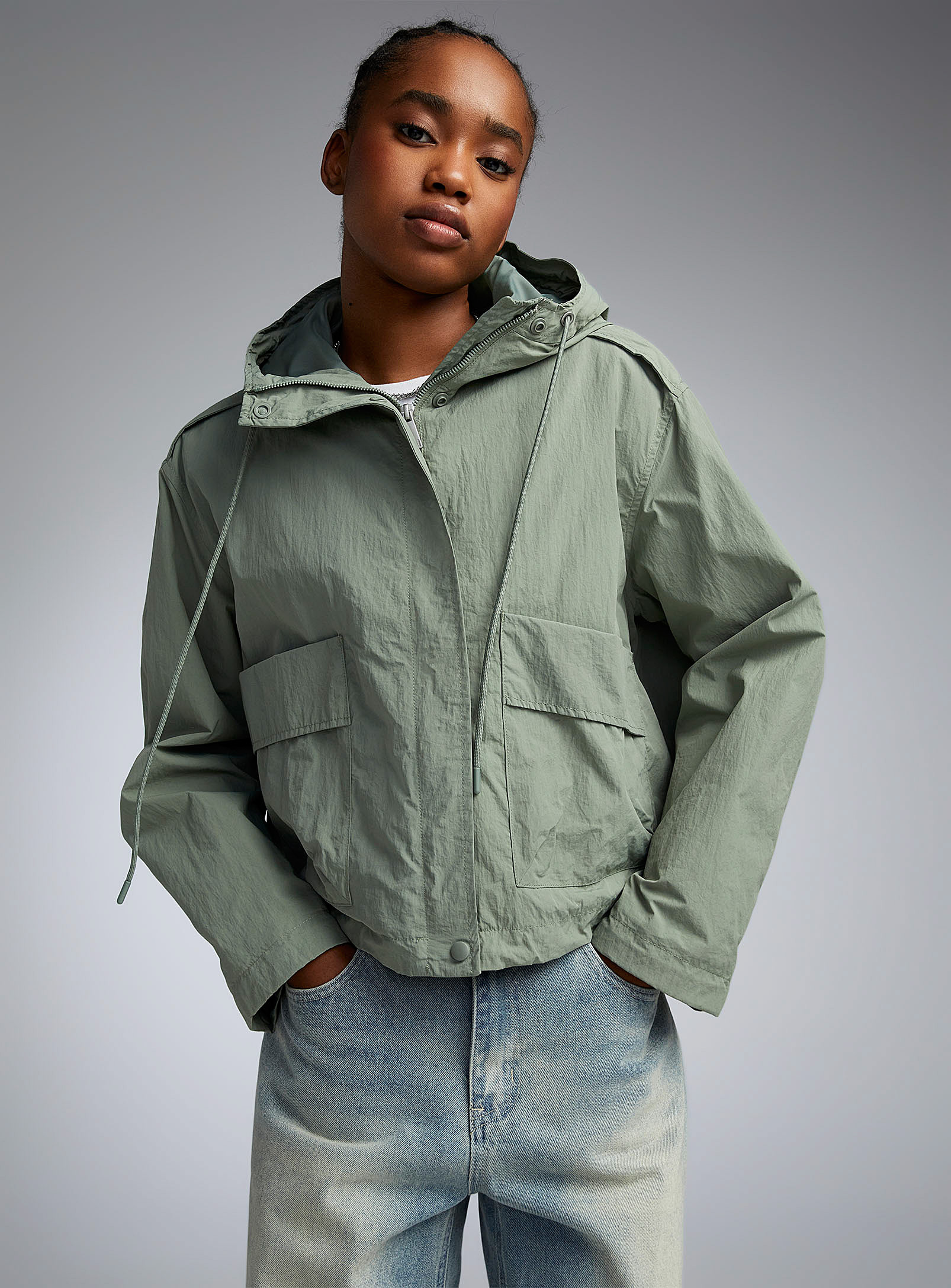 Only - Women's Mega-pockets sage green nylon jacket