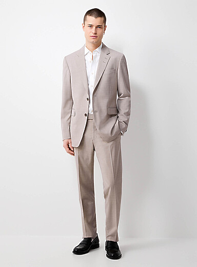 Packable suit <b>Slim fit</b>