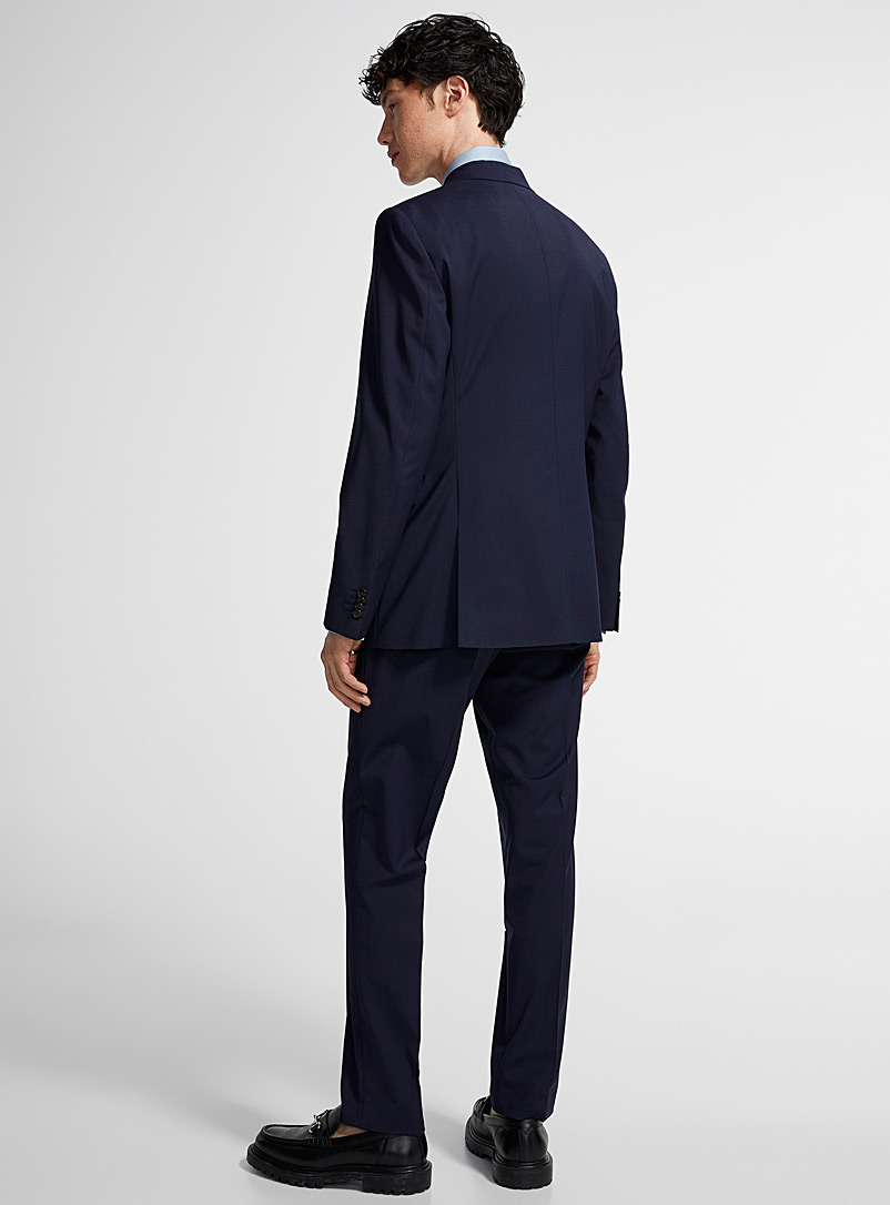Tiger of Sweden: Le complet monochrome Justin <b>Coupe semi-ajust&eacute;e</b> Noir pour homme