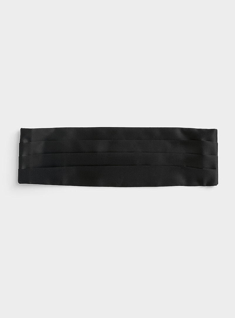 Pleated cummerbund product image (primary)