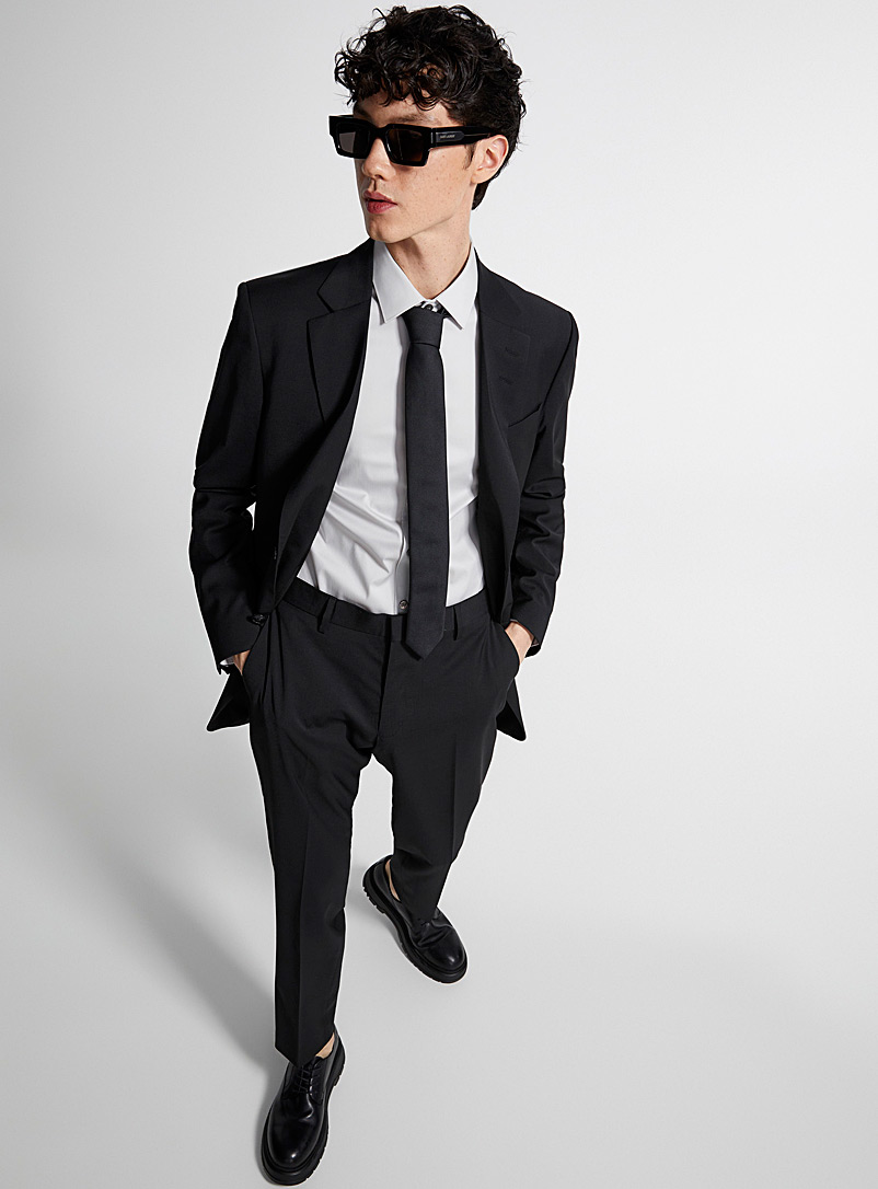 Justin monochrome suit Semi-slim fit product image (primary)