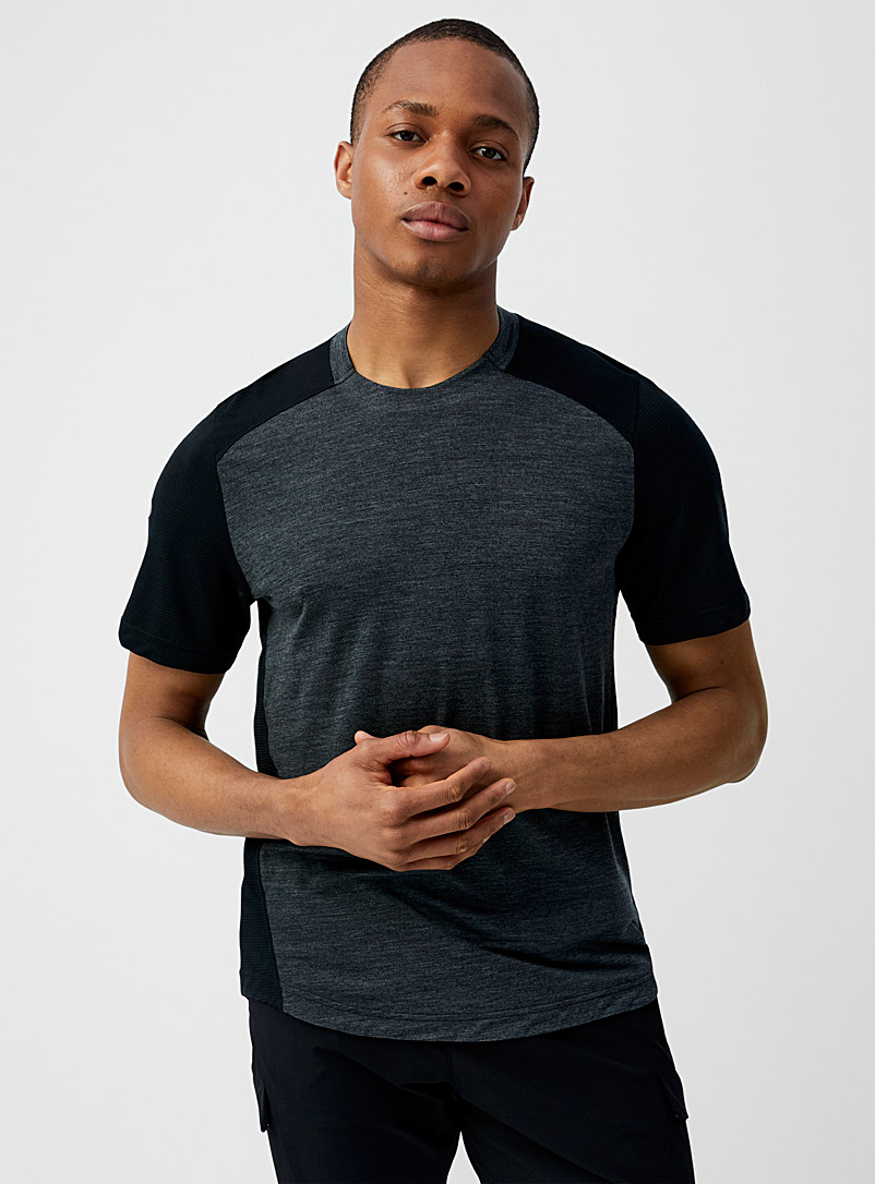 Smartwool: Le t-shirt léger jersey mérinos texturé Charbon pour homme
