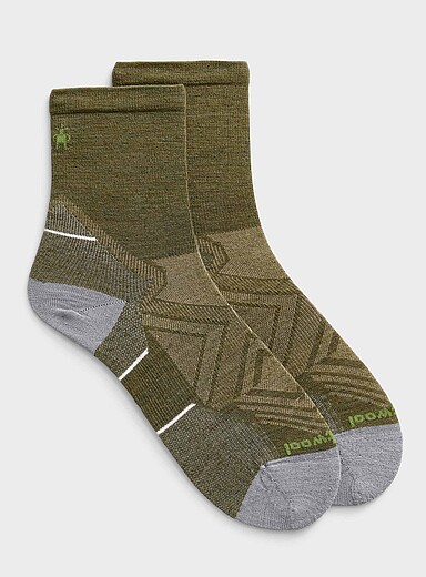 Breathable zone running ped socks