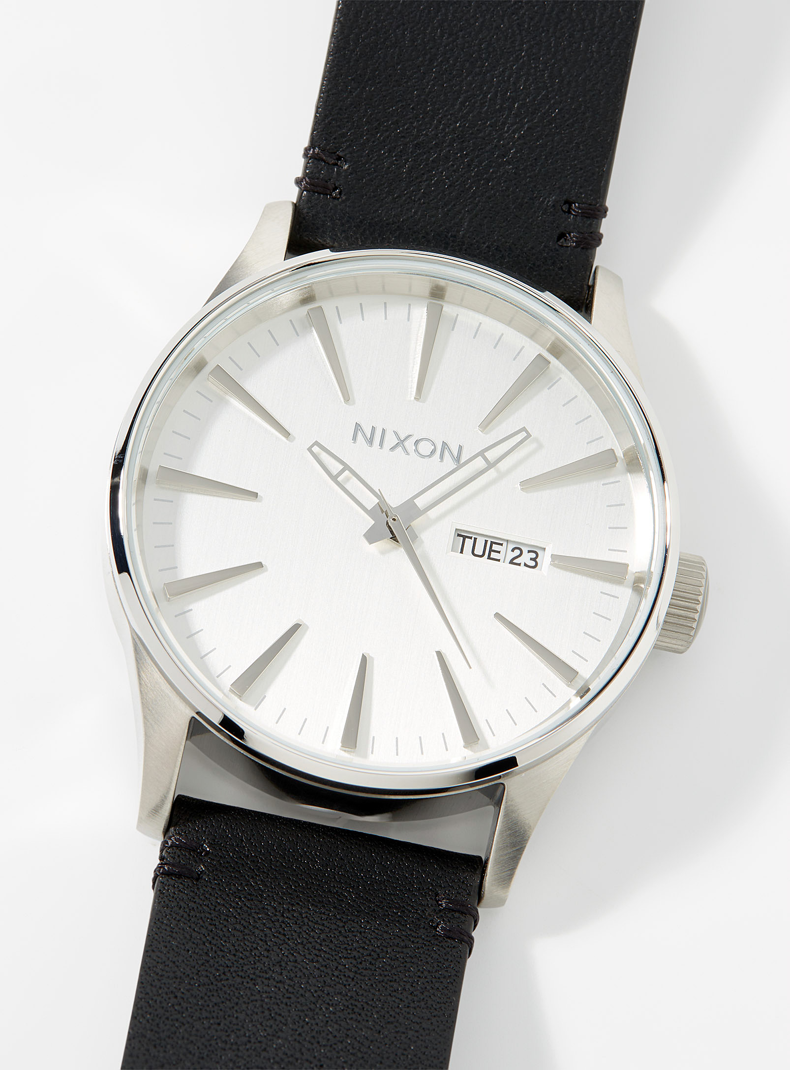 Nixon - Men's Sentry leather watch