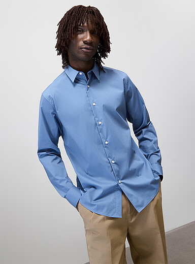La chemise souple extensible <b>Coupe moderne</b>