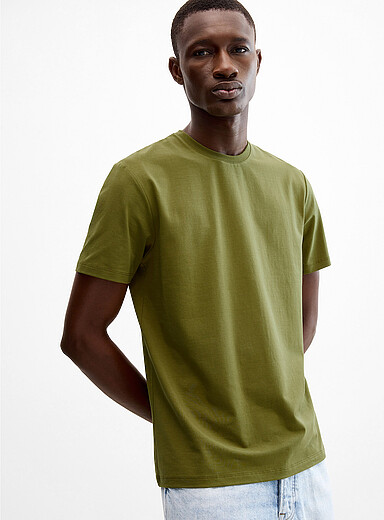 Le 31: Le t-shirt coton SUPIMA<sup><small>MD</small></sup> extensible <b>Coupe standard</b> Vert fonc&eacute; - Mousse pour homme