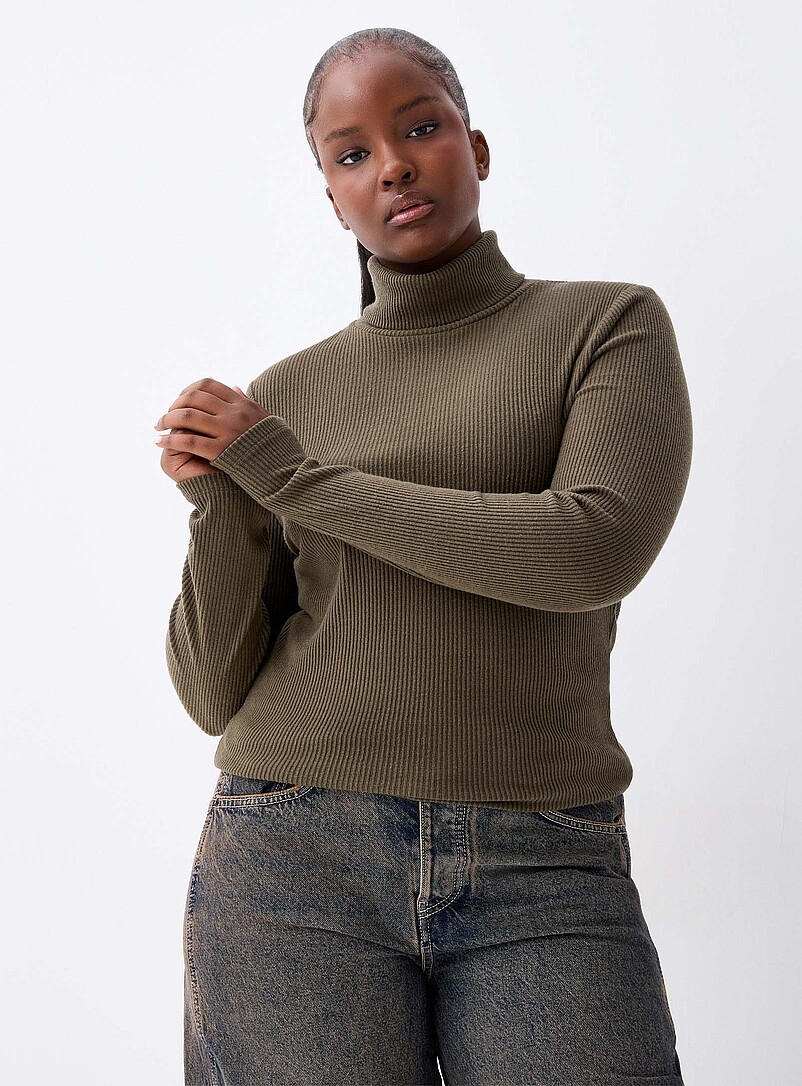 Soft ribbing turtleneck T-shirt | Twik | Shop Women's Long Sleeves