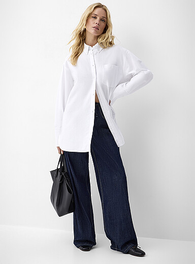 La chemise oxford surdimensionn&eacute;e poche plaqu&eacute;e