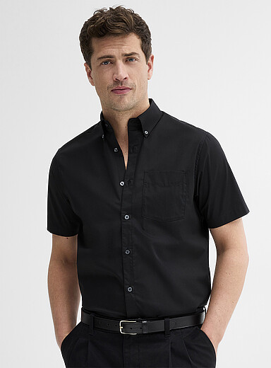 Short-sleeve solid shirt <b>Modern fit</b>