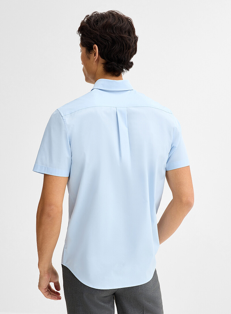 Le 31: La chemise manches courtes unie <b>Coupe moderne</b> Bleu pour homme