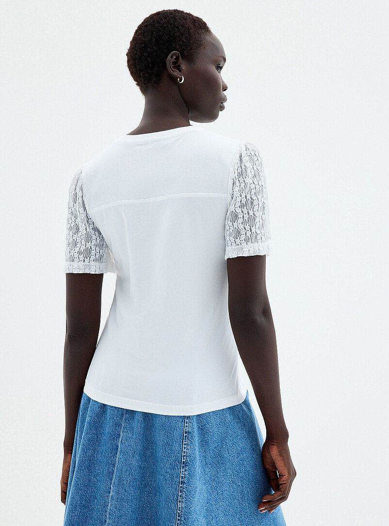 Contemporaine: Le t-shirt bimati&egrave;re manches bouffantes dentelle Blanc pour femme
