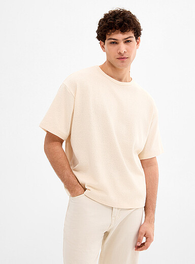 Le t-shirt tricot cr&ecirc;pe <b>Coupe ample</b>