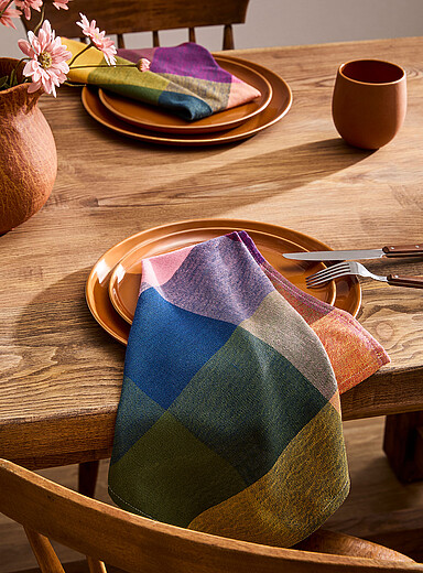 Les serviettes de table carreaux color&eacute;s Ensemble de 2