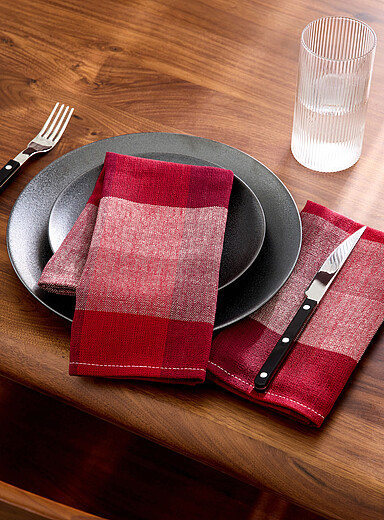 Red rustic checkers napkins Set of 2