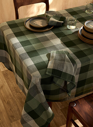 Simons Maison Patterned Green Green rustic checkers tablecloth