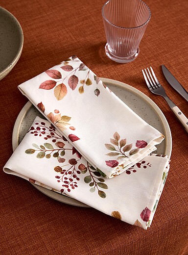 Autumn leaves touch of linen napkins Set of 2