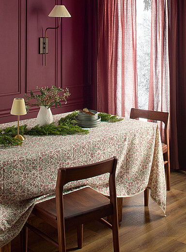 Simons Maison: La nappe baies touche de lin <b>Collection de No&euml;l</b> &Eacute;cru &agrave; motifs