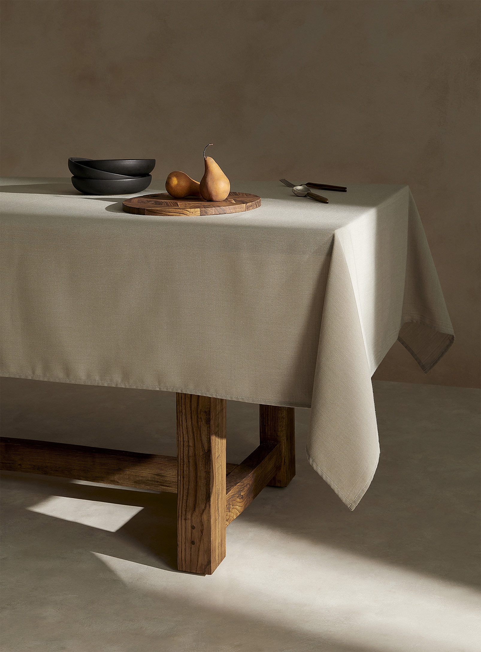 Simons Maison - Recycled polyester sand chambray tablecloth