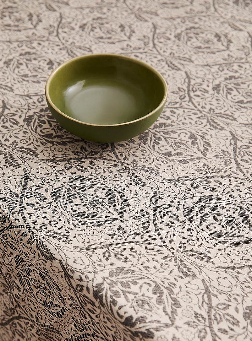 Floral tapestry jacquard tablecloth product image 2