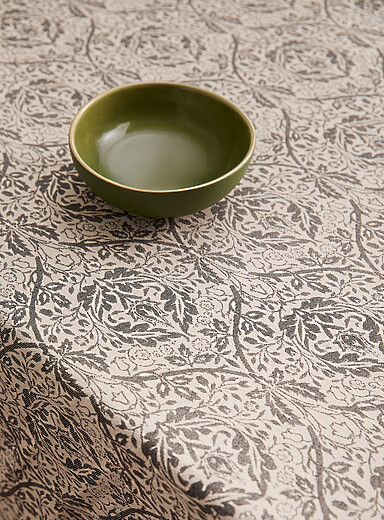Floral tapestry jacquard tablecloth