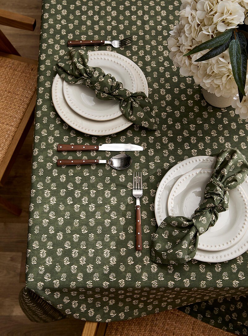 Floral tapestry touch of linen napkins Set of 2 product image (primary)