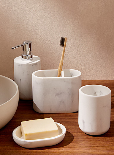 Les accessoires blancs effet marbre
