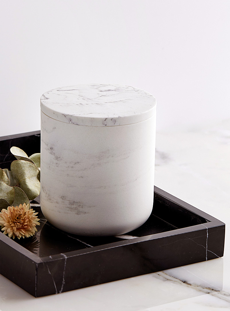 Simons Maison Patterned White Marble imitation decorative jar
