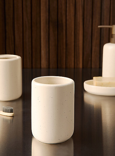 Flecked tumbler