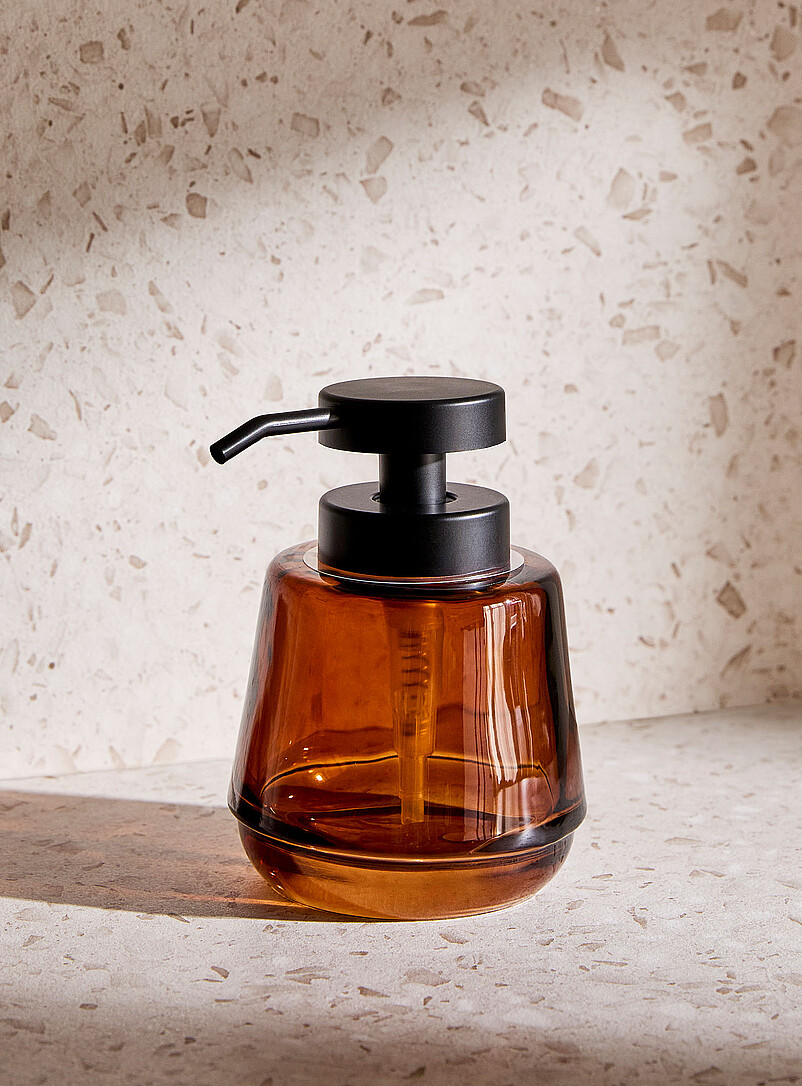 Rounded soap pump product image (primary)