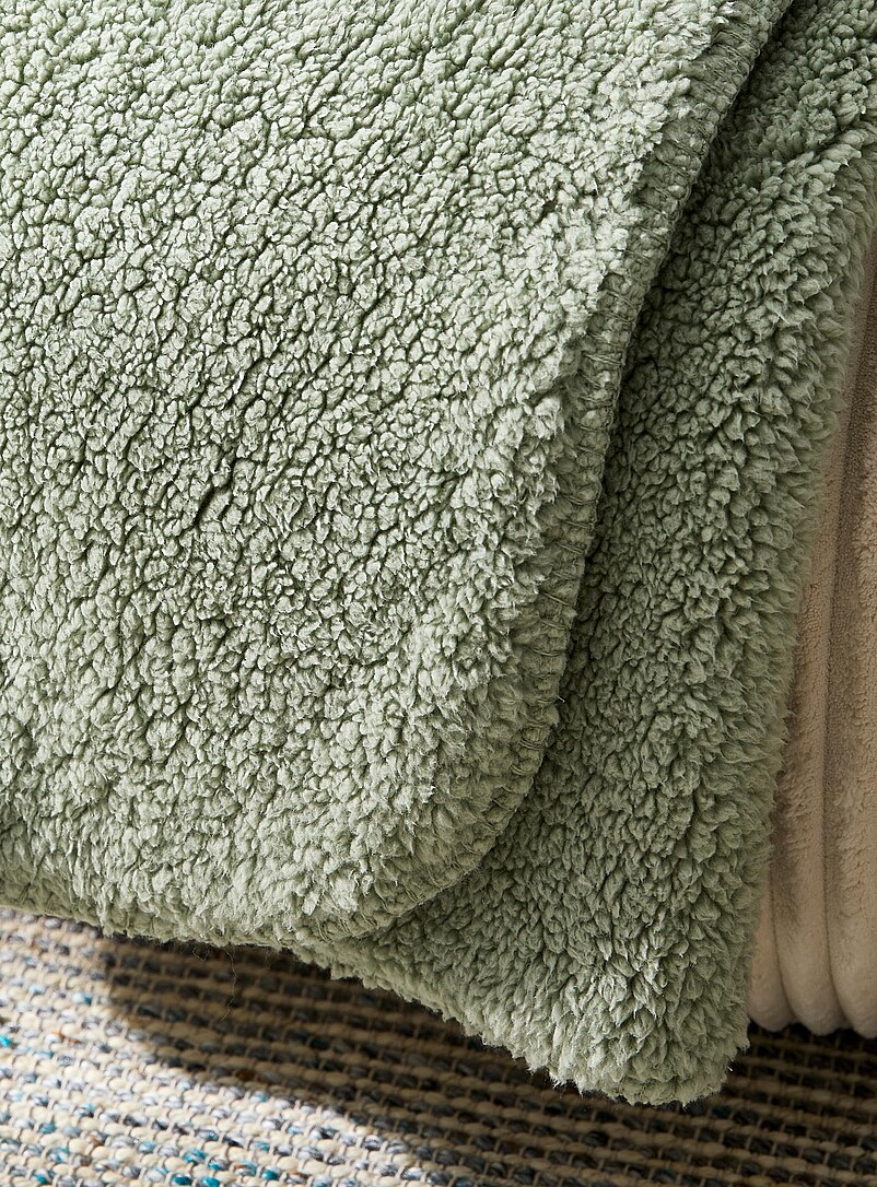 Simons Maison: Le jet&eacute; moutonn&eacute; uni 130 x 160 cm Vert pistache - Menthe