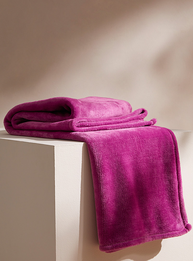 Collection Polyester Throw Throw Blankets | Decor | Simons