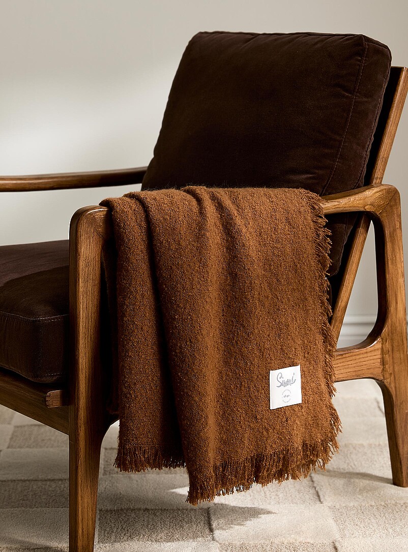 Fine Fringe Bouclé Throw 130 X 170 Cm
