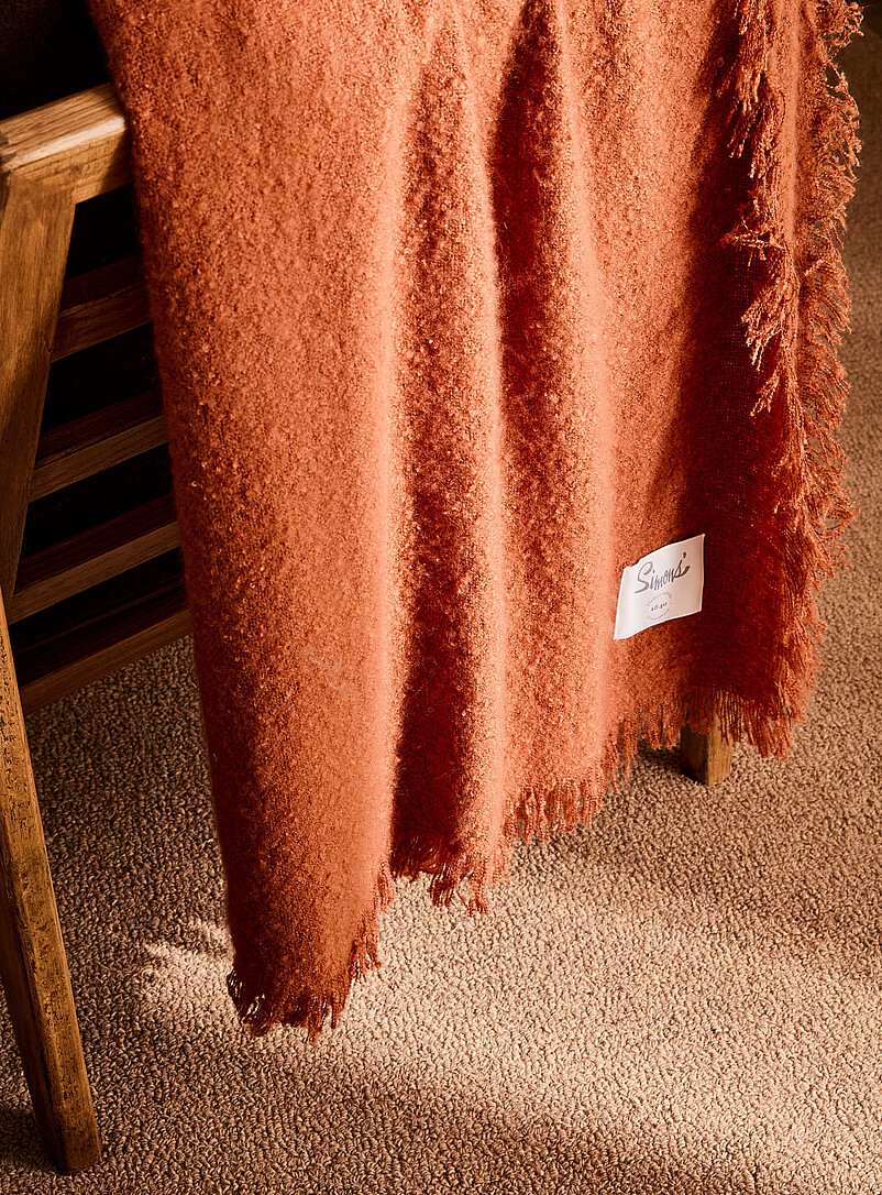Fine Fringe Bouclé Throw 130 X 170 Cm