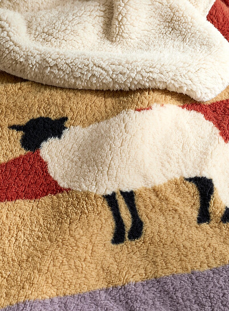 Wild sheep fleece throw 130 x 160 cm product image 2