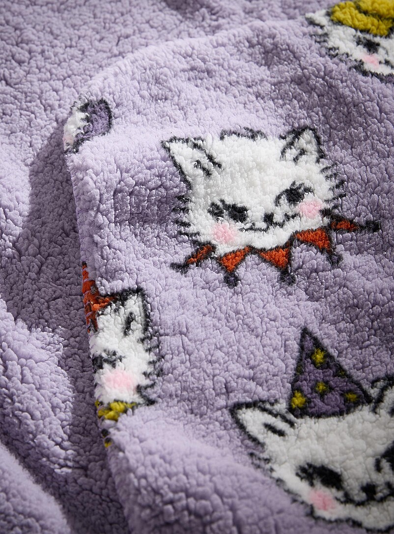 Costumed cats high-pile fleece throw Halloween Collection 130 x 160 cm product image 2