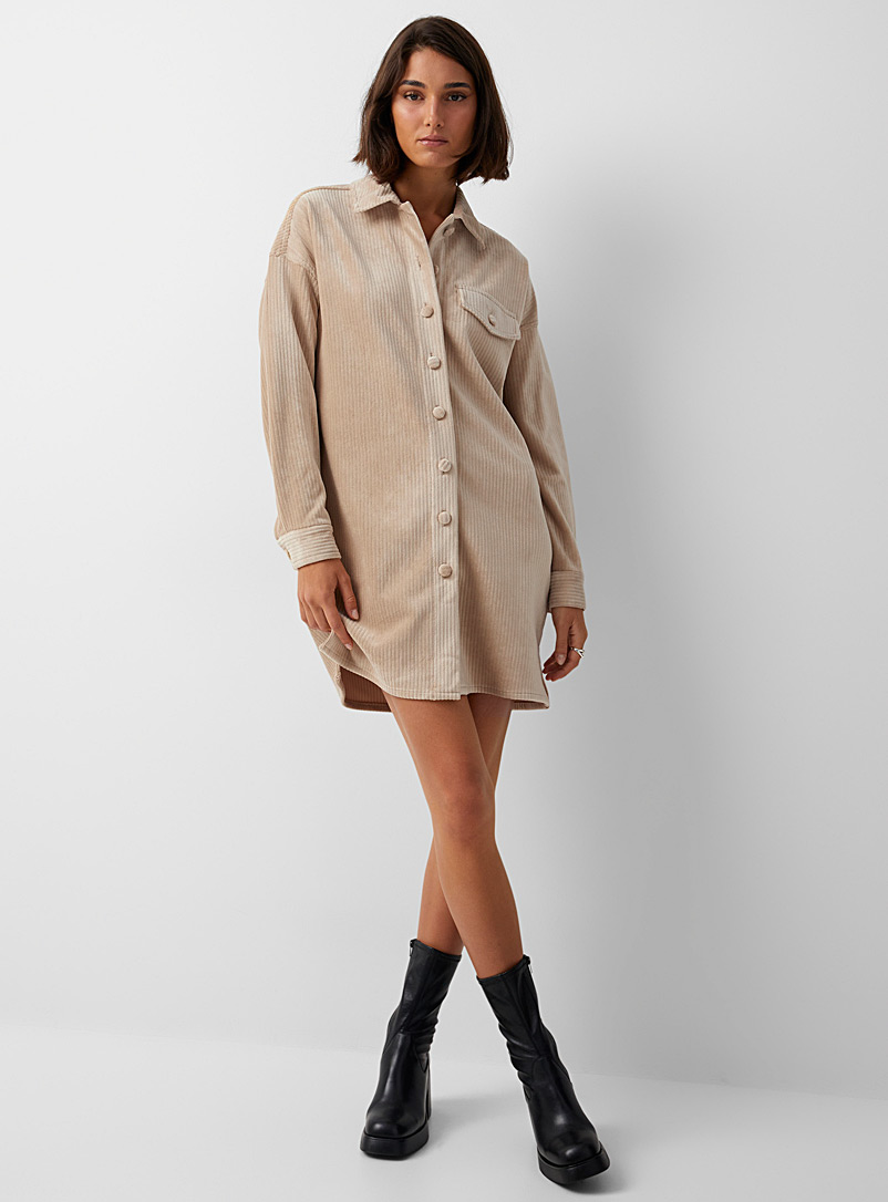 Icône: La robe chemise ample velours côtelé Beige crème pour femme