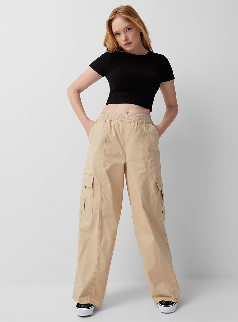Twik: Le pantalon twill large cargo Sable pour femme