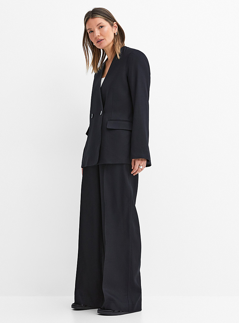 Contemporaine Black Fine-textured pintuck pant for women
