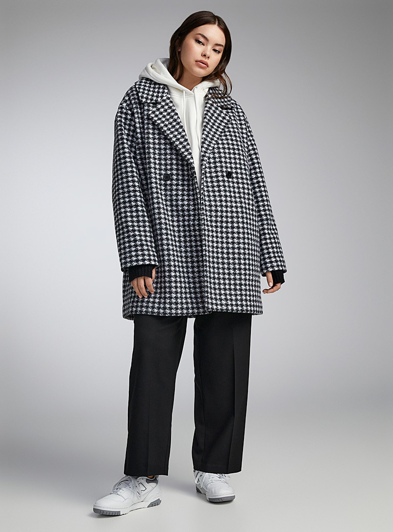Twik: Le manteau feutre brossé à carreaux Blanc et noir pour femme