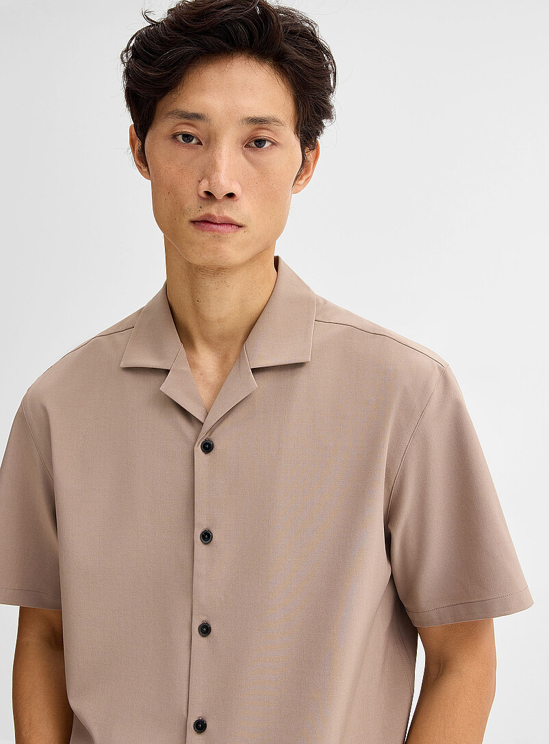 Le 31: La chemise col ouvert moderne <b>Coupe confort</b> Vert fonc&eacute; - Mousse pour homme