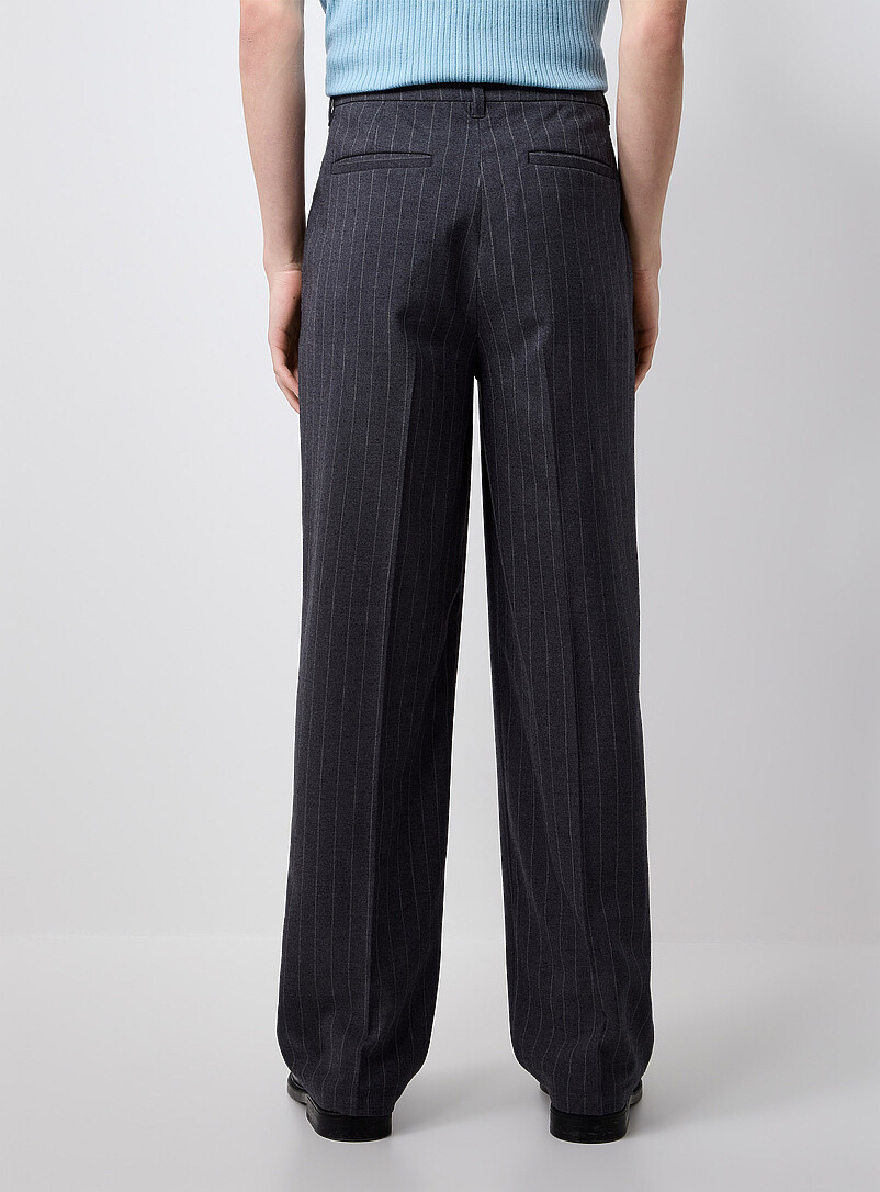 Le 31: Le pantalon rayures banquier <b>Coupe Paris - D&eacute;contract&eacute;e &agrave; taille haute</b> Gris pour homme