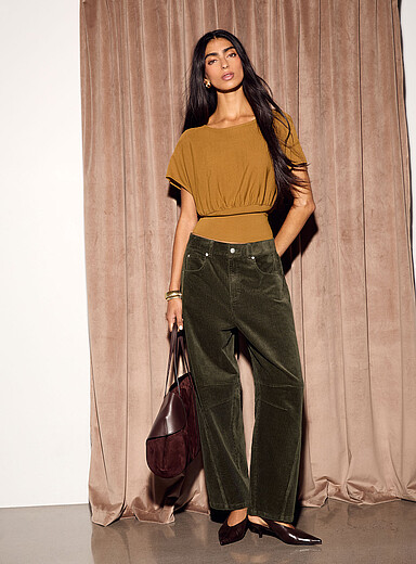 Le pantalon ballon velours c&ocirc;tel&eacute; extensible
