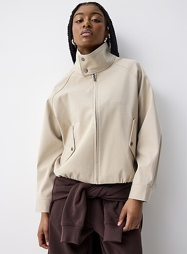 Le blouson Harrington col boutonn&eacute;