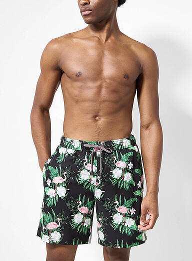 Simons: Le maillot short extensible imprim&eacute; Noir pour homme