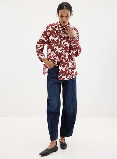 Contemporaine: La chemise ample pur lin jardin rubis Rouge &agrave; motifs pour femme