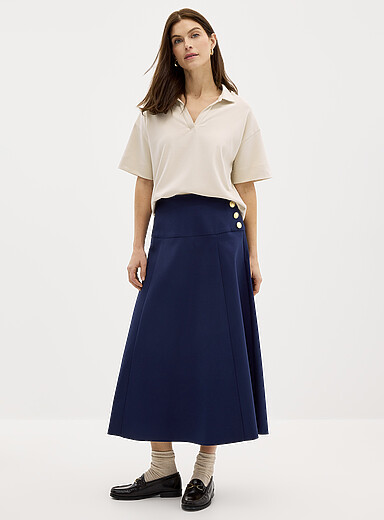 Crest buttons flared midi skirt